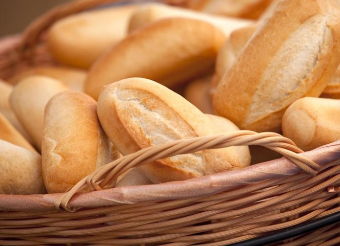 Noticia Radio Panamá | ACODECO vigila el peso y precio del pan