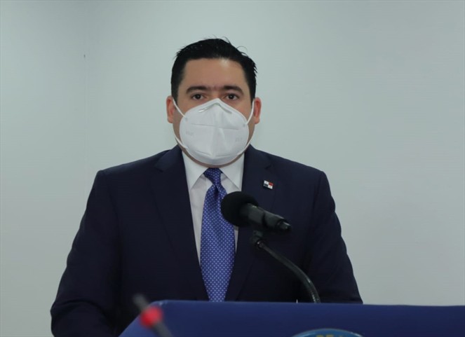 Noticia Radio Panamá | Vicepresidente Carrizo considera que doble salario de funcionarios electos debe ser revisado
