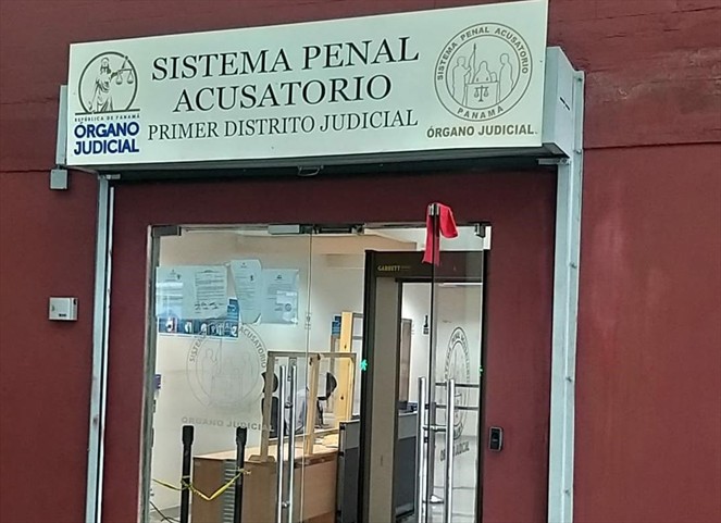Noticia Radio Panamá | Ministerio Público evacúa pruebas en juicio de ‘pinchazos telefónicos’