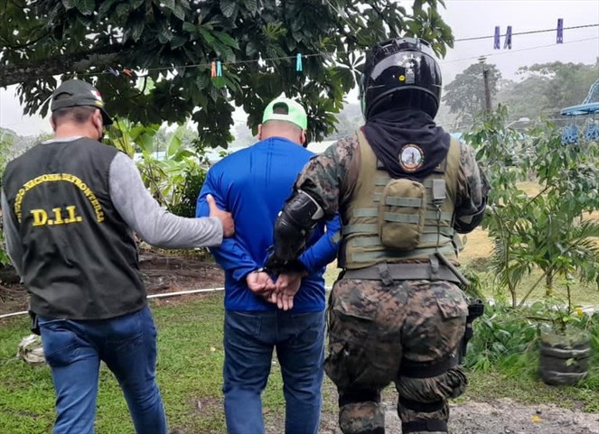 Noticia Radio Panamá | Imputan cargos a 23 personas por tráfico ilícito de migrantes aprehendidos en la ‘Operación Crepúsculo’