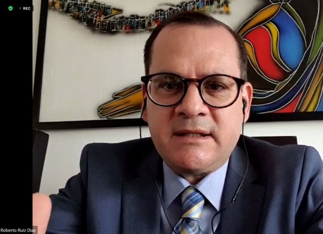 Noticia Radio Panamá | ‘Nunca vamos a estar bien hasta que terminemos cambiando el sistema fiscal’, dice el abogado Roberto Ruíz