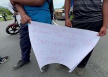 Noticia Radio Panamá | Manifestantes de la Comarca Ngäbe Buglé reabren la vía Panamericana