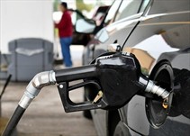 Noticia Radio Panamá | Precio del combustible registrará un aumento desde este viernes 22 de octubre