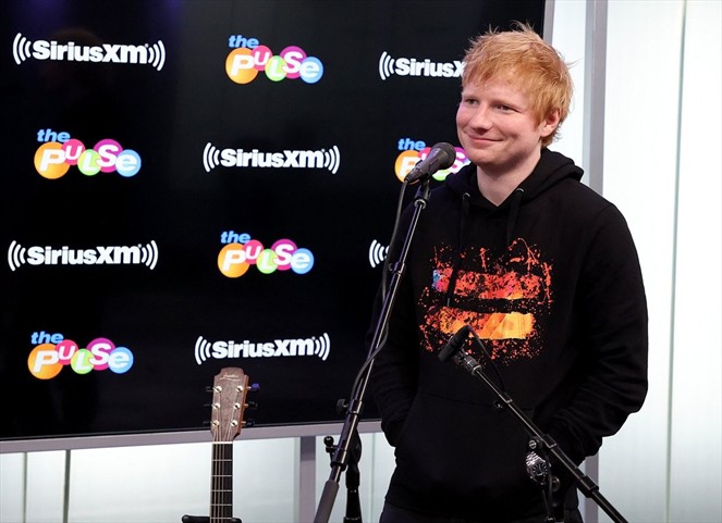 Noticia Radio Panamá | Ed Sheeran da positivo al covid-19 antes de la salida de su nuevo disco
