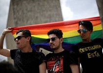 Featured image for “El matrimonio igualitario en Chile llega al momento decisivo en el Congreso”