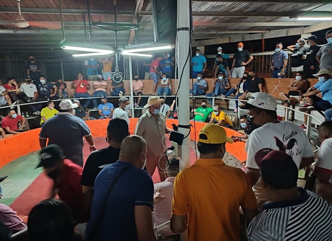 Noticia Radio Panamá | Desalojan actividades por incumplir normas de bioseguridad en Herrera