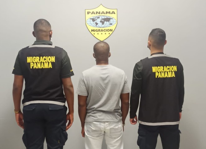 Noticia Radio Panamá | Panamá extradita a Estados Unidos a colombiano acusado por magnicidio de presidente haitiano