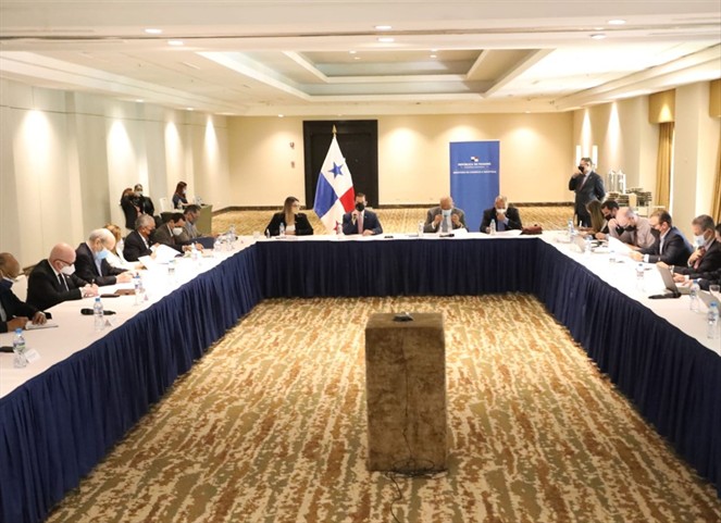 Noticia Radio Panamá | Gobierno presenta última propuesta económico-fiscal y le da plazo a Minera hasta el próximo 17 de enero para responder