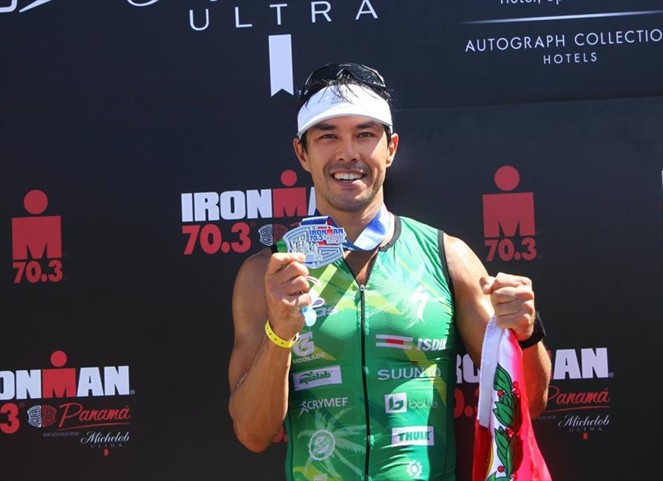 Atleta peruano, el primero en cruzar la meta del Ironman 70.3 Panamá
