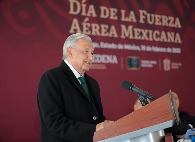 Noticia Radio Panamá | Presidente de México ironiza sobre críticas de senador de EE.UU.