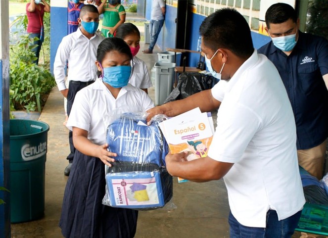 Noticia Radio Panamá | Escuelas con 75.5% de avance para iniciar el año escolar presencial