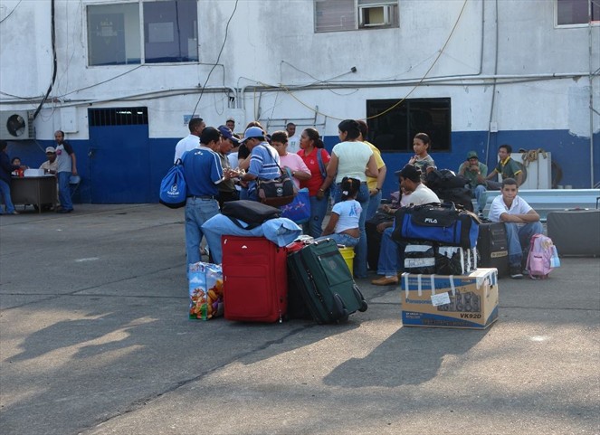 Noticia Radio Panamá | Meduca traslada a educadores a zonas apartadas de Darién y la comarca Emberá Wounaan