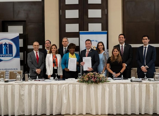 Alianza estratégica entre el Conape y la Cámara Marítima de Panamá permitirá reforzar la formación de periodistas