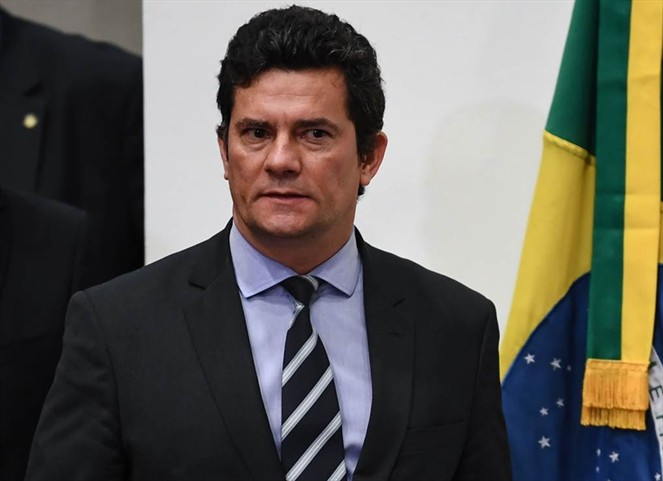 Featured image for “El exjuez Sergio Moro renuncia a candidatura presidencial en Brasil”