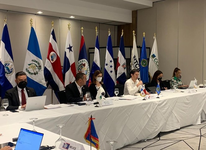 Noticia Radio Panamá | Ministros de Turismo y Ambiente de Centroamérica y República Dominicana inician reunión en Panamá