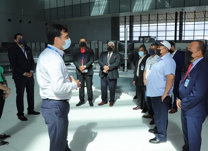 Noticia Radio Panamá | Comisión de Comunicación y Transporte recorre la nueva Terminal 2 del Aeropuerto Internacional de Tocumen