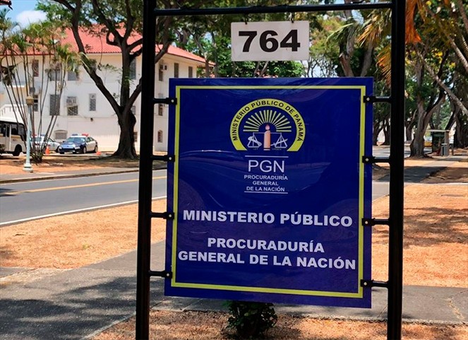 Noticia Radio Panamá | Investigaciones a fiscales culmina y retornan al Ministerio Público; pero son rotados de sus puestos.