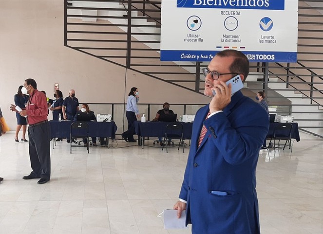 Noticia Radio Panamá | Revocatoria de Mandato ve sus primeros tropiezos por irregularidades en plataforma del Tribunal Electoral