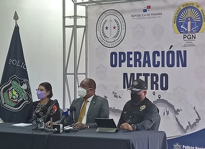 Noticia Radio Panamá | Caen policías y un miembro del Senan en Operación Metro