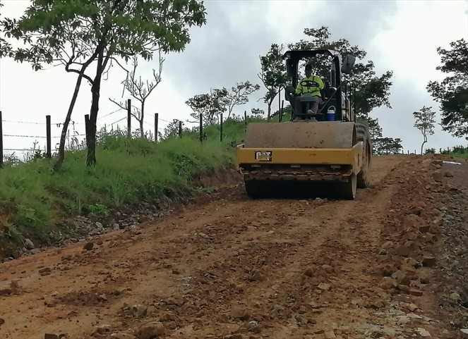 Noticia Radio Panamá | Comarca Ngäbe Buglé recibirá mejoras de carreteras con inversión de $128 millones