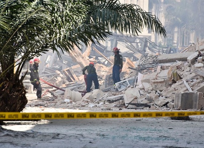 Noticia Radio Panamá | Prosigue búsqueda de sobrevivientes entre los escombros del hotel en Cuba