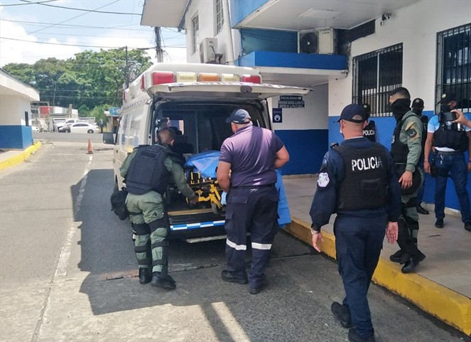 Noticia Radio Panamá | Otro policía es herido de bala en las manifestaciones de la provincia de Colón