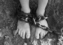 Noticia Radio Panamá | Tribunal egipcio condena a magnate a tres años de cárcel por tráfico de menores
