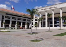 Noticia Radio Panamá | Tribunal Electoral emite resolución que oficializa el número de firmas para independientes