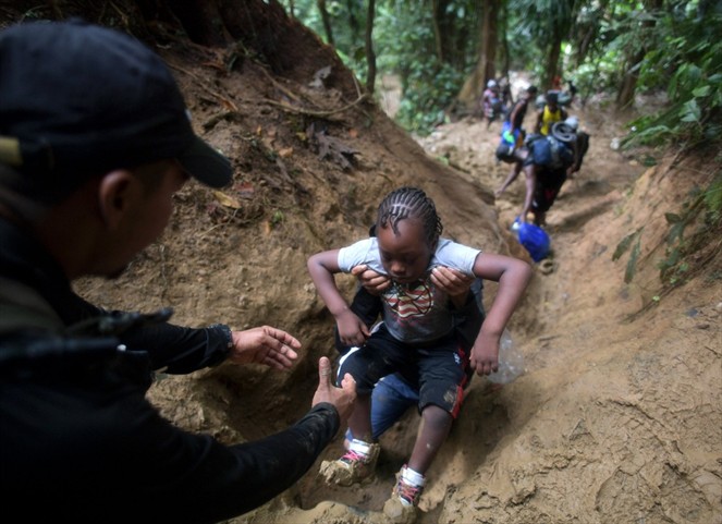 Noticia Radio Panamá | Defensoría del Pueblo de Colombia alerta sobre situación de niños migrantes que cruzan la selva del Darién solos