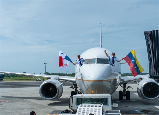 Noticia Radio Panamá | Copa Airlines inaugura nueva ruta de Barcelona, Venezuela, hacia Panamá y conexiones