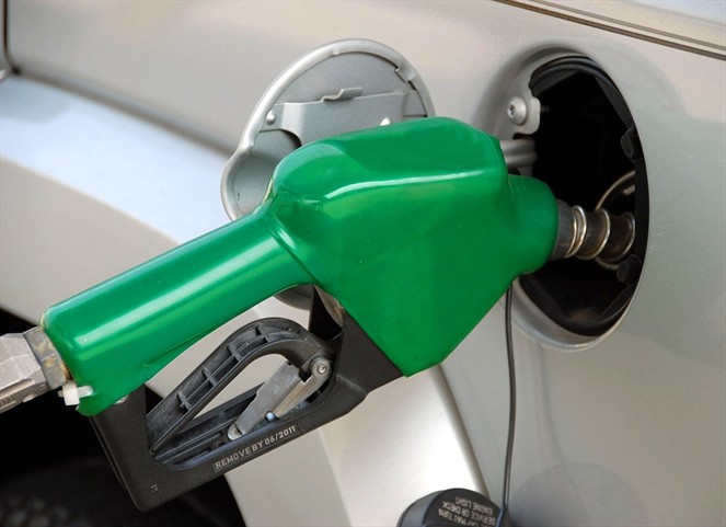 Noticia Radio Panamá | ¡Por fin! A partir de hoy, gasolina de 95 y 91 octanos bajaron de precio, mientras que el diésel aumentó