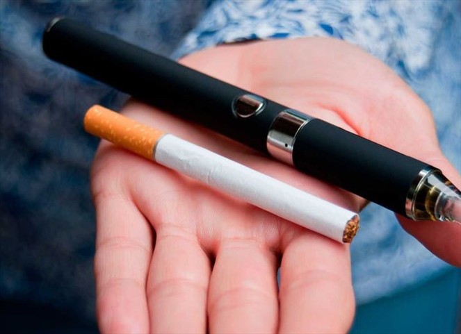 Noticia Radio Panamá | Cortizo sanciona ley que prohíbe el uso de cigarrillos electrónicos en el país
