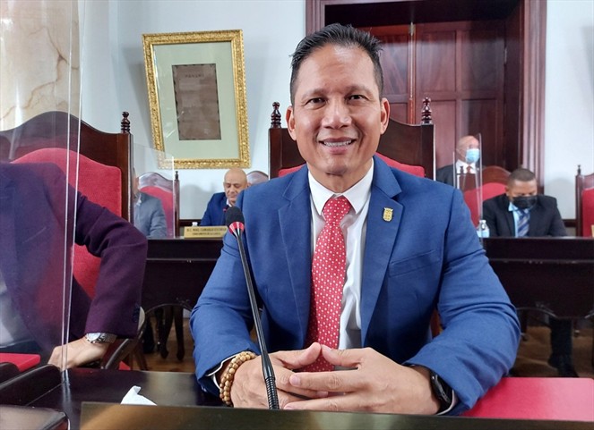 Noticia Radio Panamá | Presidente del Consejo Municipal Ramón Ashby atacará inseguridad, mala recolección de basura y problema de orates