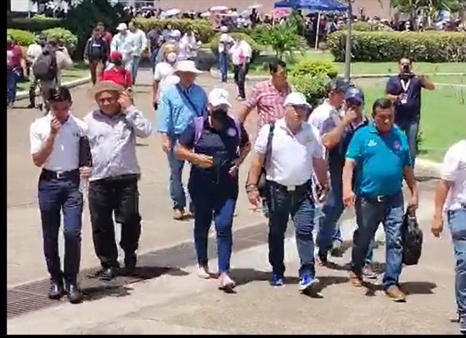 Noticia Radio Panamá | ANADEPO niega haber presentado propuesta de $3.40 y aseguran que no han firmado ningún documento