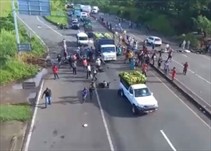 Noticia Radio Panamá | Transportistas atropellan a manifestantes en Horconcitos, Policía Nacional retuvo a cinco conductores