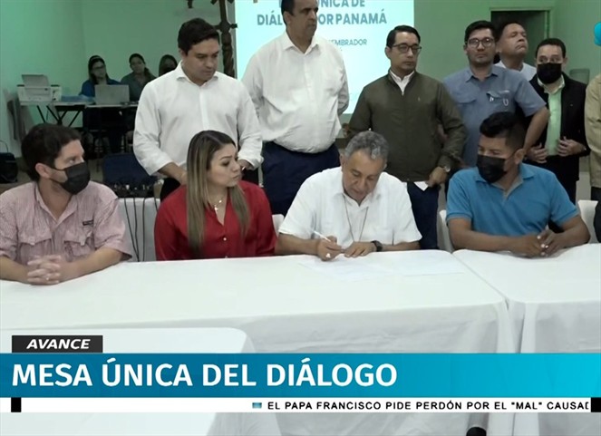 Noticia Radio Panamá | Mesa única del diálogo logra acuerdo con el Gobierno en siete puntos relacionados al combustible