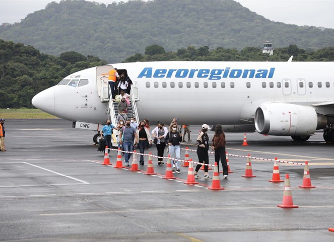Noticia Radio Panamá | Aeropuerto Internacional Panamá Pacífico reinicia operaciones con Terminal de pasajeros renovada