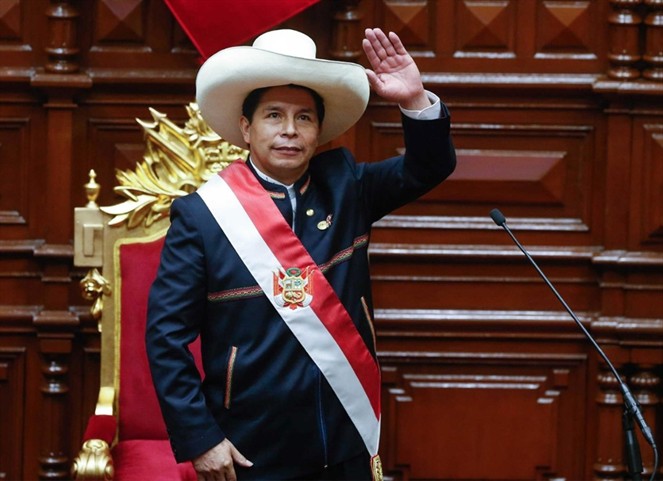 Noticia Radio Panamá | Presidente de Perú alega inocencia e invoca derecho a silencio en caso de presunta corrupción