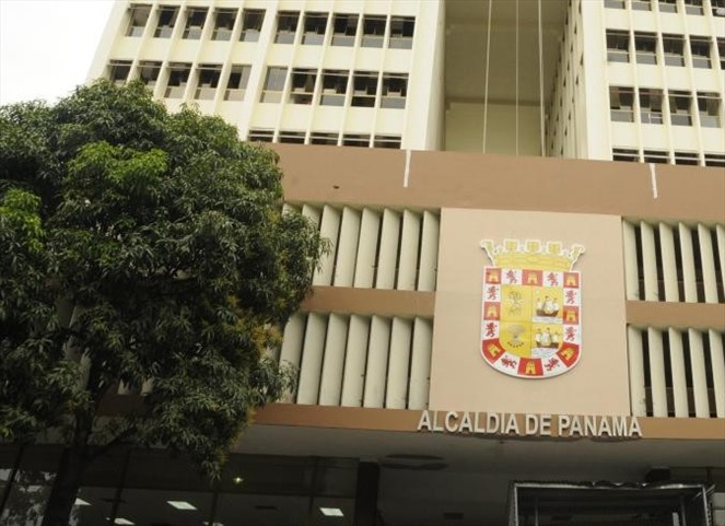 Noticia Radio Panamá | Jueza se acoge al plazo legal de 30 días para decidir si llama a juicio a exalcalde Bosco Vallarino