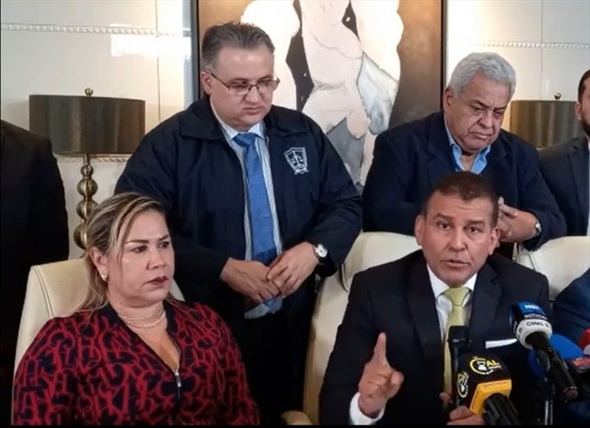 Noticia Radio Panamá | Pese a casos New Business y Odebrecht Ricardo Martinelli correrá en las elecciones 2024, aseguran sus abogados