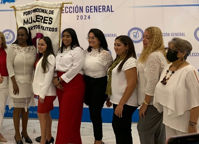 Noticia Radio Panamá | FONAMUPP renovó su directiva; Dalila Mosquera del partido Alianza, es la nueva presidenta