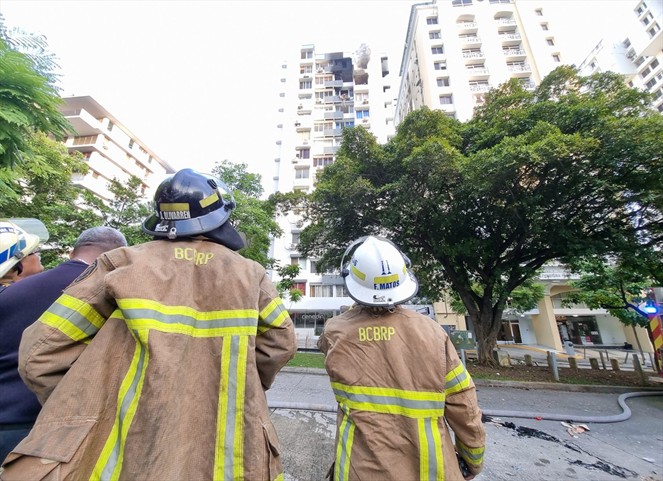 Noticia Radio Panamá | ¡Lamentable! Adulta mayor fallece tras incendio ocurrido en un edificio de Vía Argentina