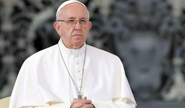 Featured image for “El Papa Francisco decidió ir al funeral de la reina Isabel II”