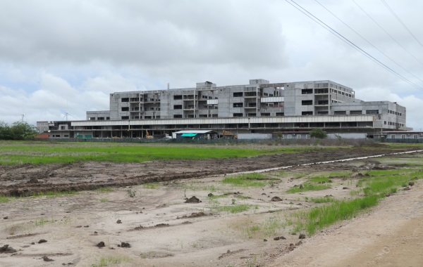 Noticia Radio Panamá | Nuevo hospital Aquilino Tejeira de Penonomé tiene 50% de avance