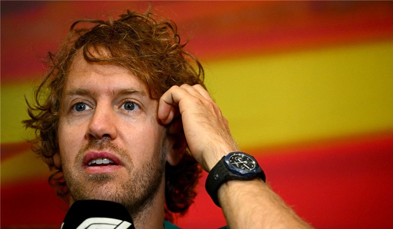Featured image for “Sebastian Vettel persigue por Barcelona a los ladrones de su mochila”