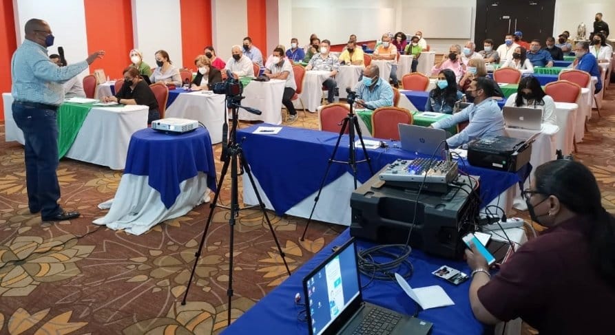 Noticia Radio Panamá | Partido Popular capacita a sus miembros enfocados en buscar soluciones a los problemas de interés nacional
