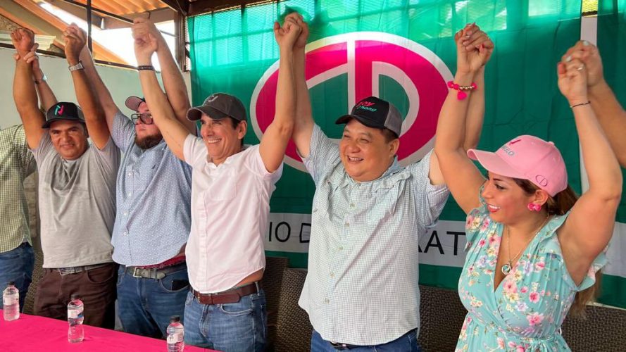 Noticia Radio Panamá | Roux presenta a su candidato para diputado por Capira para el 2024, Ábrego le responde