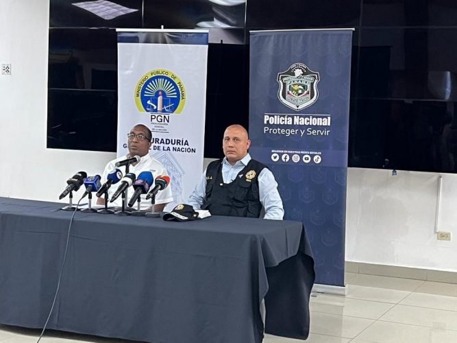 Noticia Radio Panamá | Capturan a siete responsables del robo del Banco Nacional e incautan vehículos, dinero y equipos tecnológicos