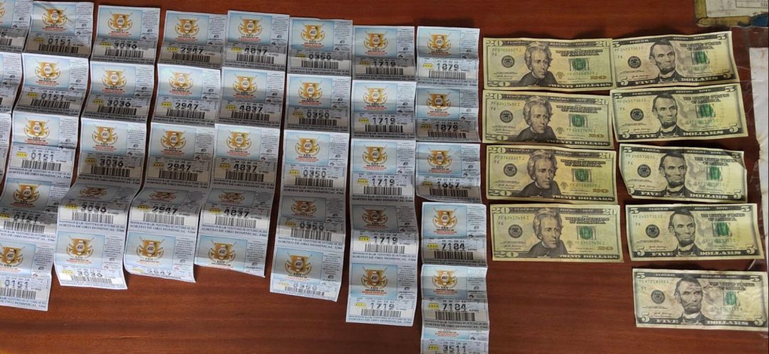 Featured image for “Querían meterles dinero falso a billeteros, la Policía los agarro infraganti”
