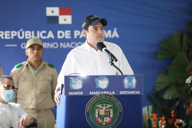 Featured image for “Gabriel Carrizo: “Este Gobierno está y estará al servicio de ustedes productores panameños””